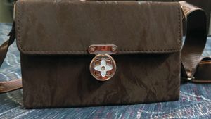 Stylish Brown Crossbody Bag