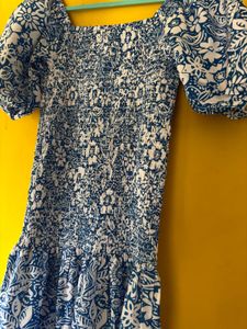 Blue Floral Midi Dress, size S, stretchable.