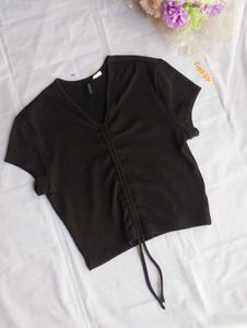 🤌🥀H&amp;M Black Ribbed Ruched Top🤌🥀