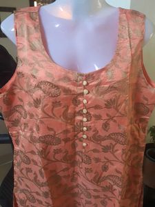 Elegant Peach Brocade Kurti