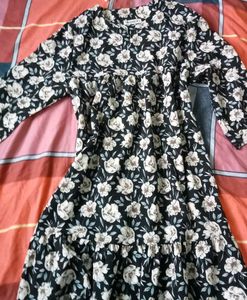 Floral Print Tiered Midi Dress