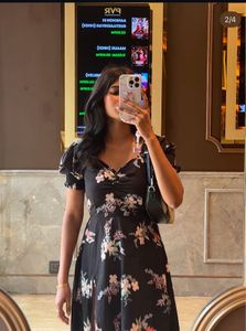 slit cut dress