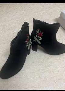 Suede Black Ankle Boots