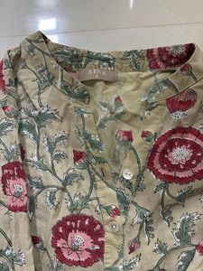 Beige Elegant Floral Cotton Kurta with pockets