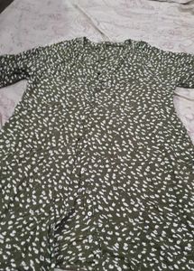 Chic Olive Green Ditsy Print Dress