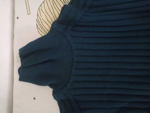 off season discount Dark Green Ribbed Knit Sweater
