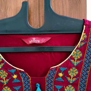 🛍️ Burgundy Tunic Top ⭐⭐⭐⭐⭐