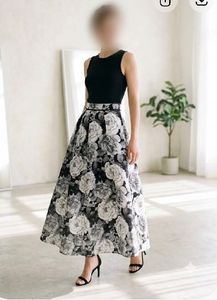 Elegant Floral Maxi Skirt