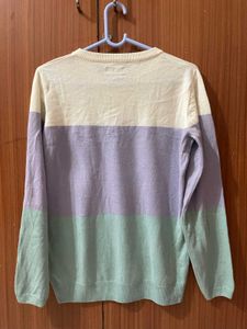 Max Colorblock V-Neck Sweater Top