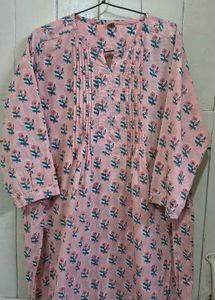 L size Pretty Pink Floral Kurta cotton kurti 🩷