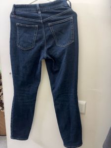 H&amp;M Classic Dark Wash Skinny Jeans