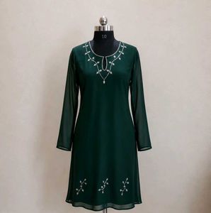 Elegant Green Embellished Kurta