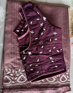 Mauve saree with contrast blouse