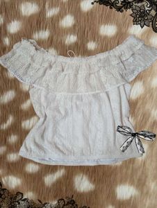 coquette off-Shoulder Lace Ruffle Top