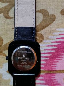 Classic Black Strap Watch(escort)
