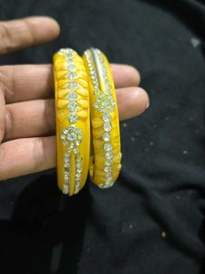 Sparkling Gold Bangle Set