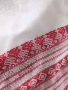 Elegant Red &amp; White Cotton Saree