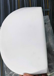 Lamcome White Pouch.
