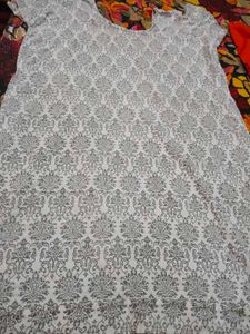 Elegant Kurta with  lages Intricate Pattern