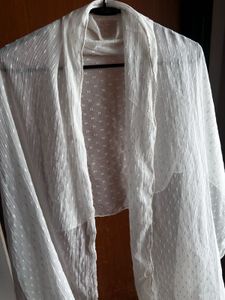 Elegant White Dupatta Scarf