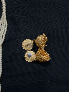 Exquisite Pearl Necklace &amp; Jhumka Set