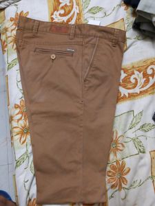 V DOT Formals 34 WAIST 40 INCHES LENGTH GENTLY USED TOP CONDITION READY TO USE PANT