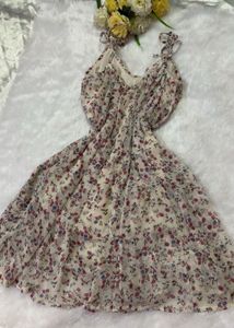 Chic Floral Mini Dress