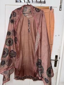 Elegant Rose Gold Kurta Set with Dupatta