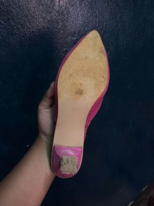 Stunning Fuchsia Slingback Heels with Embellishmen