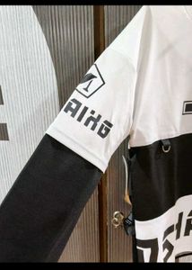 Oversized Graphic Sweatshirt