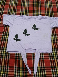 Cute Lavender T-Shirt with Bird Print