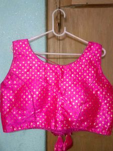 Rose Pink💗 Padded Sleeveless Blouse
