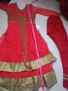 Gorgeous Red &amp; Gold Ethnic Kurta Set