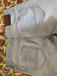 Light Wash Denim Jeans