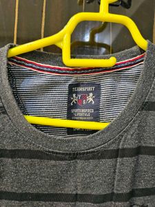unisex Striped Long-Sleeve T-Shirt with Pocket