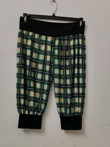 Plaid Capri Pants