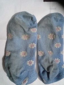 Cute Blue Floral Socks