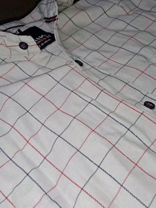 Unik White Shirt Like New Condition M Size
