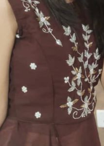 Elegant Embroidered Kurta