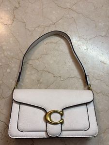 Stylish White Shoulder Bag