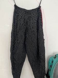 Checked Cropped Trousers