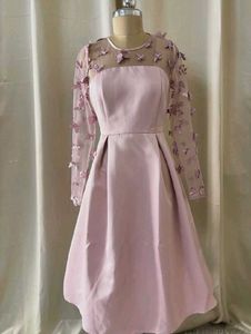 free shipping 🫶 Chic Pink Midi Dress with Floral