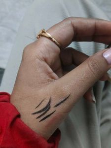 Sky High eye liner