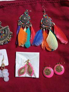 Fashionable Dangle Earrings Set