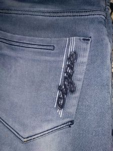Grey Jeans 👖