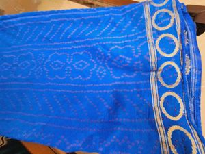 BEAUTIFUL Blue with Pink  Bandhani Print Saree