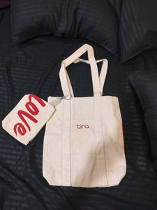 Tira Love Tote Bag with Matching Pouch Combo