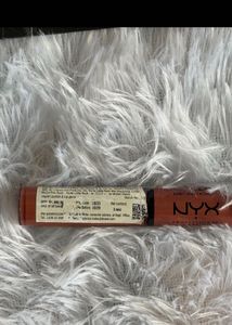 NYX Matte Lipstick - Shade 01