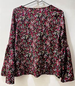 Floral Top (Honey By pantaloons)