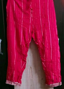 Vibrant Rose Embellished Border pant